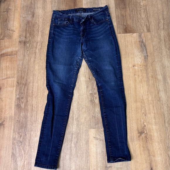 Guess Curvy Sophia Skinny Jeans - Picture 4 of 10